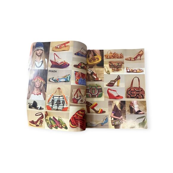 L’Officiel 1000 Models Accessories No.10 Spring/Summer 2005 Magazine - Picture 7 of 8